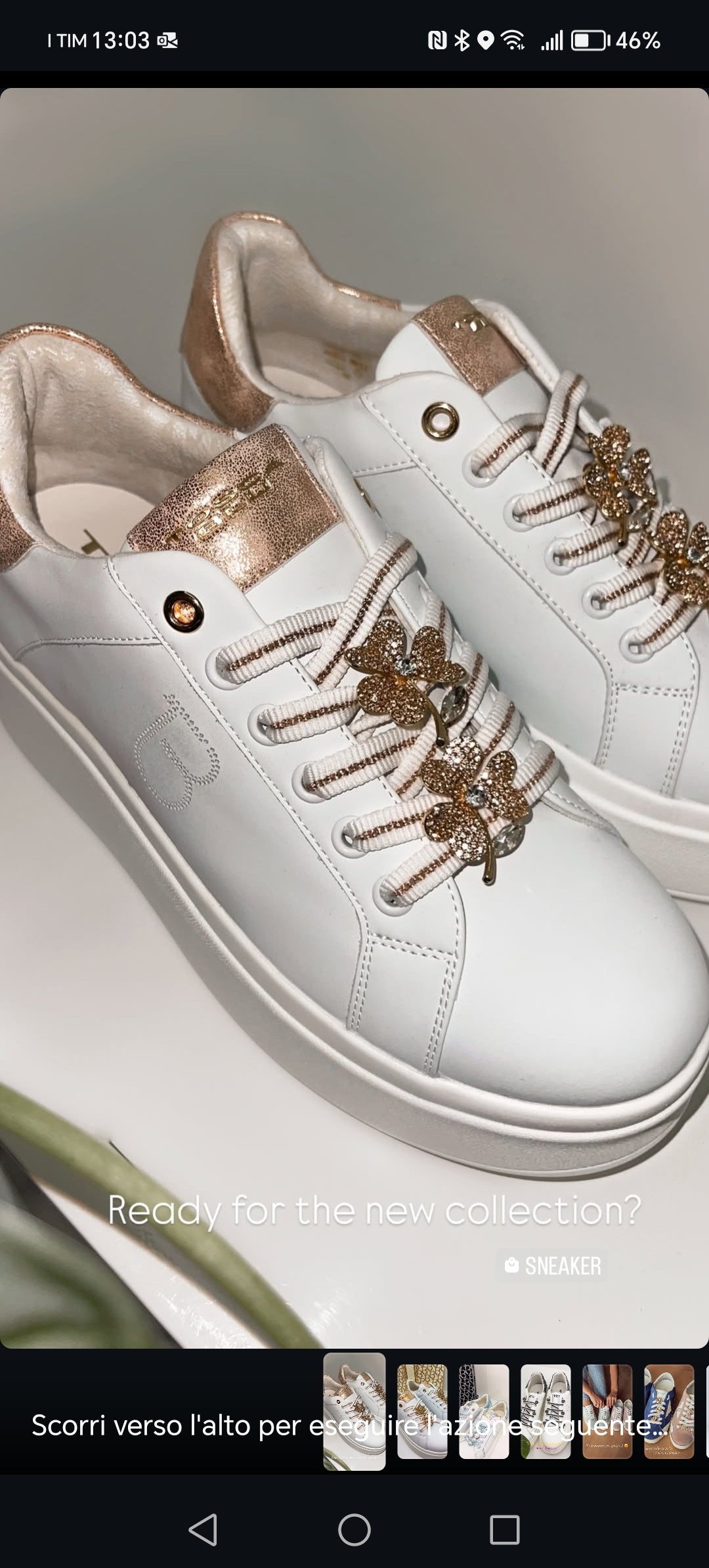 Sneakers Elettra con fiori strass oro/rosa