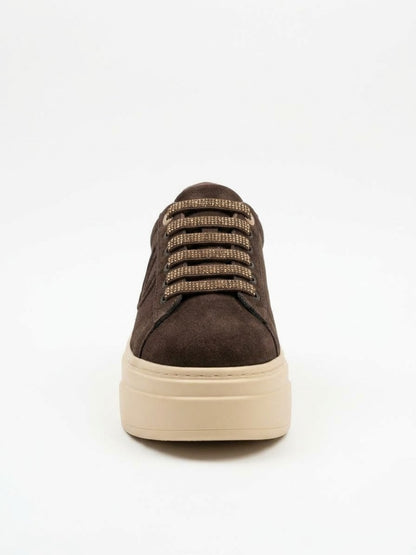 Vista frontale sneaker donna 4US Paciotti 4BV211 marrone con lacci gioiello