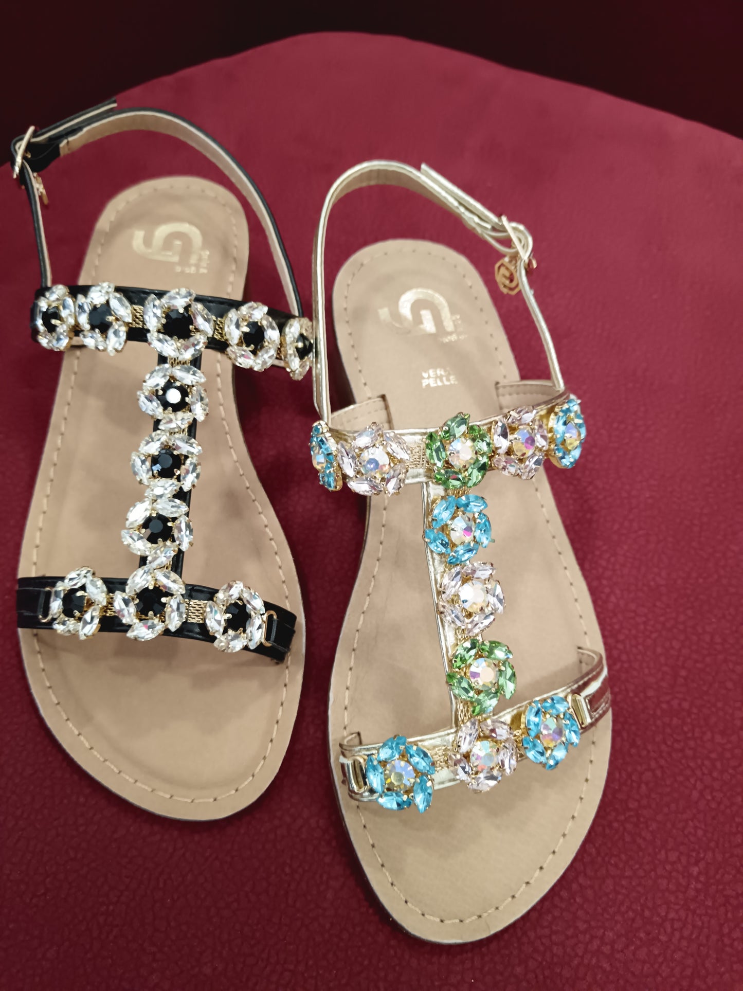 Sandali pietre fiori