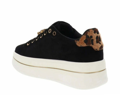 Sneakers nero e maculato