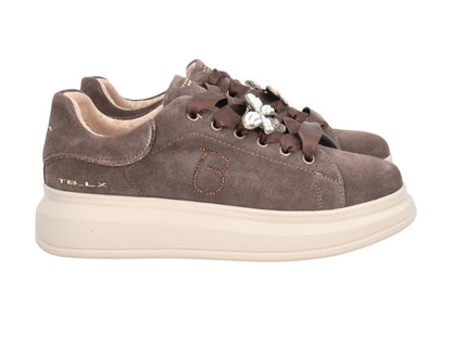 Sneaker Chic in suede con ape gioiello colore testa di moro